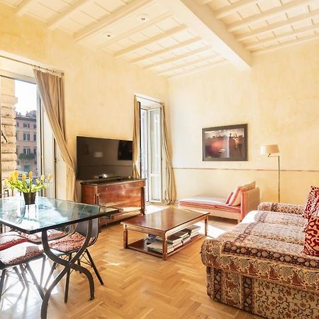 Farnese Stylish Apartment | Romeloft 外观 照片